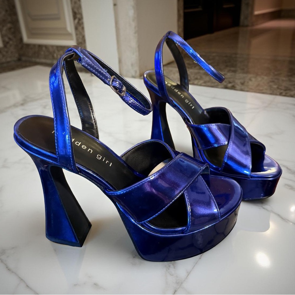 Madden Girl NWT Sz 5.5 Metallic Royal Blue Sandal Stiletto Platform Heels SH121